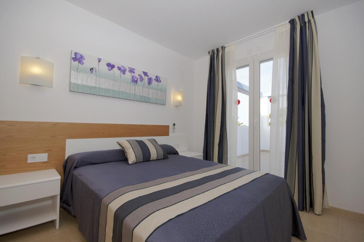 Villas Calan Bosch Mar Cala'N Bosch  Exterior photo